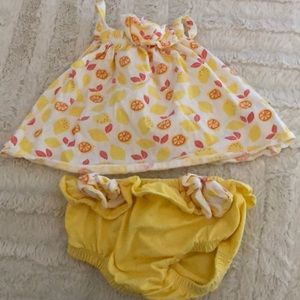 Baby outfit like new